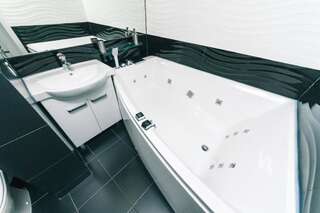 Апартаменты Tomas apartments Киев Апартаменты-студио - Mechnikova, 8-4